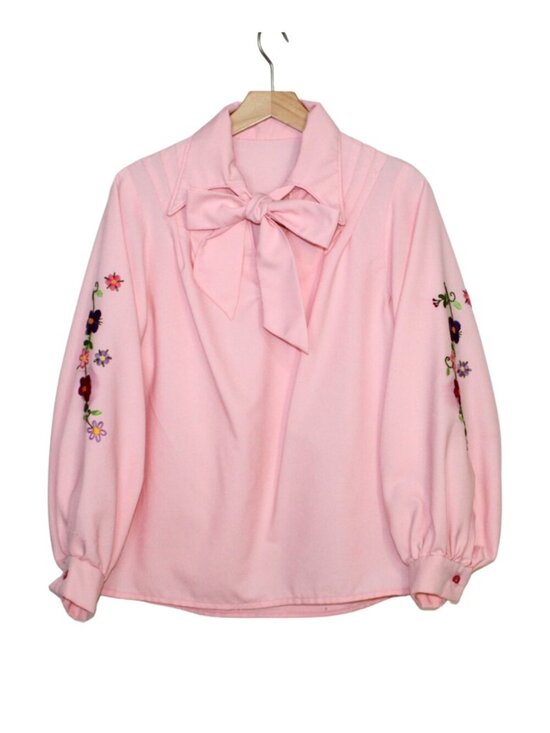 Vintage Tops - Vintage 70s women's blouse pink handmade pointed collar floral embroidered